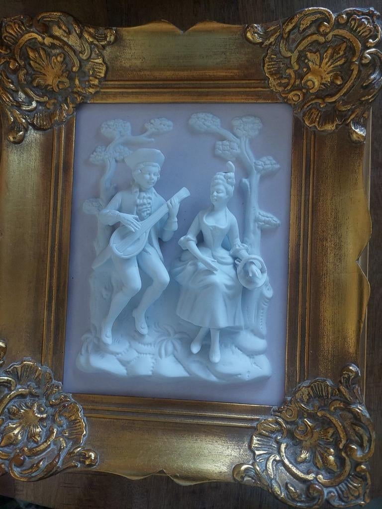 Antiek porselein  relief  wanddecoratie, Ophalen of Verzenden