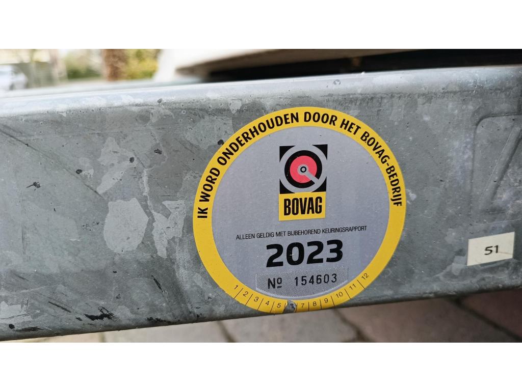 Sprite Super 390 TD (1041835), 750 - 1000 kg, Particulier, Luifel, Dwarsbed