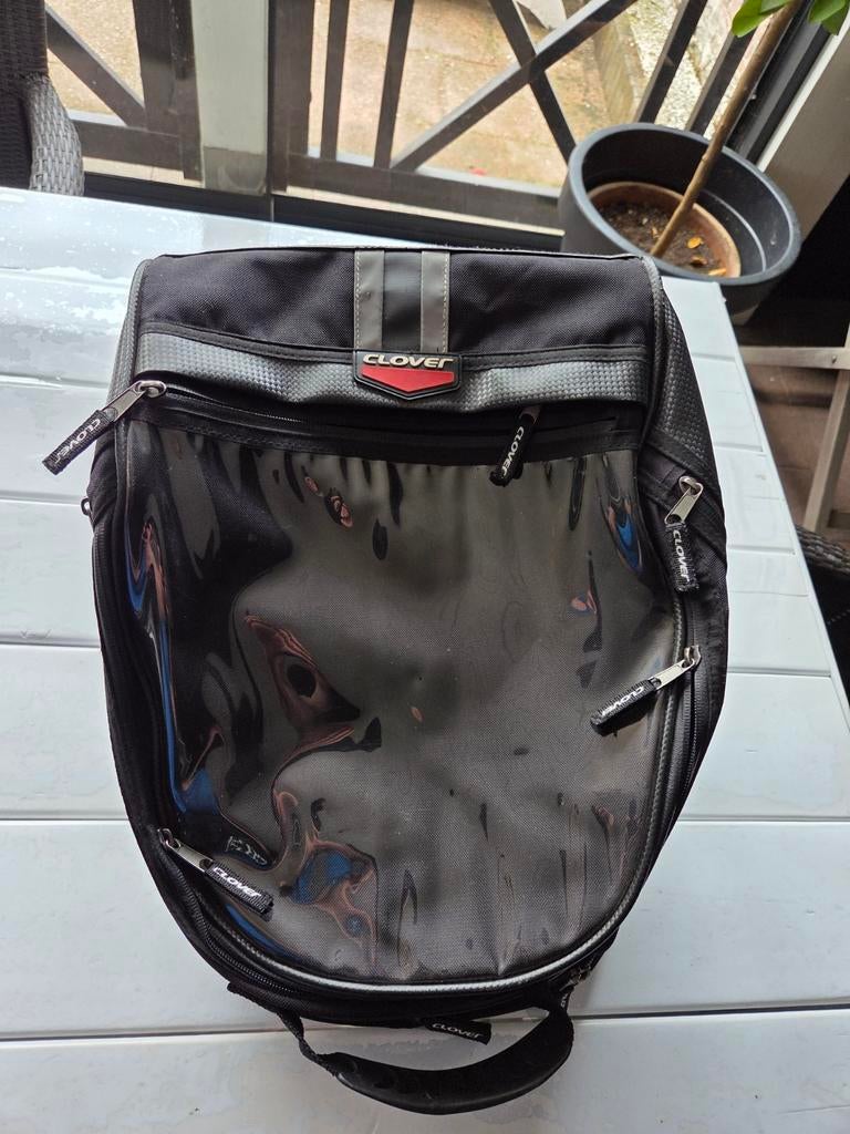 Clover Motor Tanktas / Rugzak met Zuignappen, Ophalen of Verzenden
