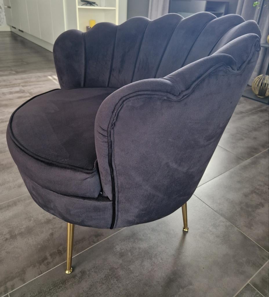 Zwarte velvet schelp fauteuil met gouden poten, Ophalen, Minder dan 75 cm, Zo goed als nieuw, Stof