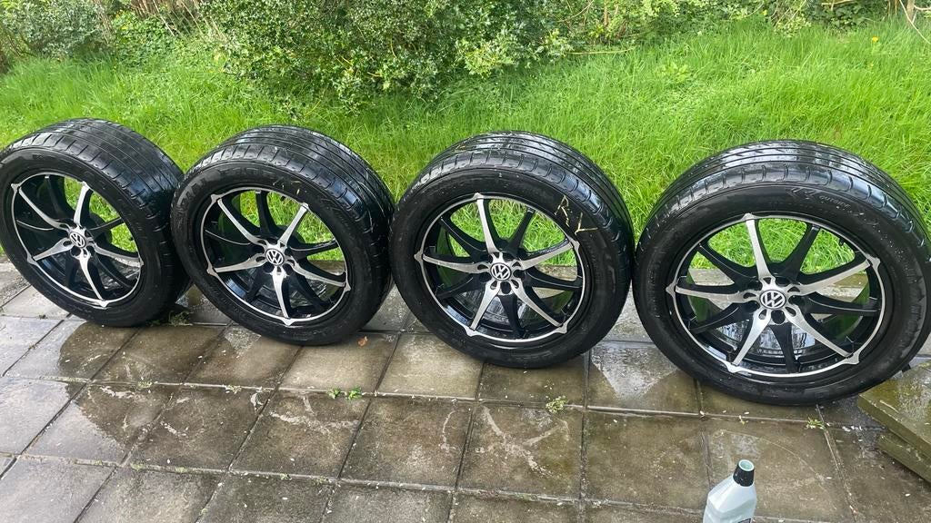 Lichtmetalen velgen met zomerbanden 18 inch, Ophalen, 18 inch, Gebruikt, Banden en Velgen