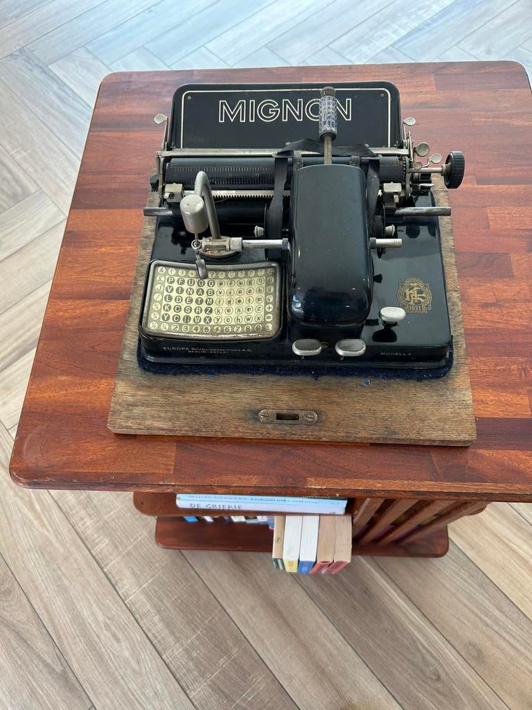 Typemachine MIGNON, Ophalen of Verzenden
