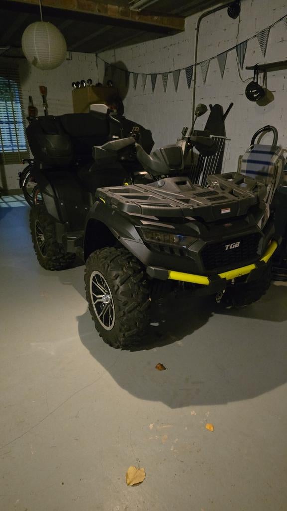 TGB 1000 cc Quad met handverwarming, lier en sneeuwschuif, Motoren, Quads en Trikes