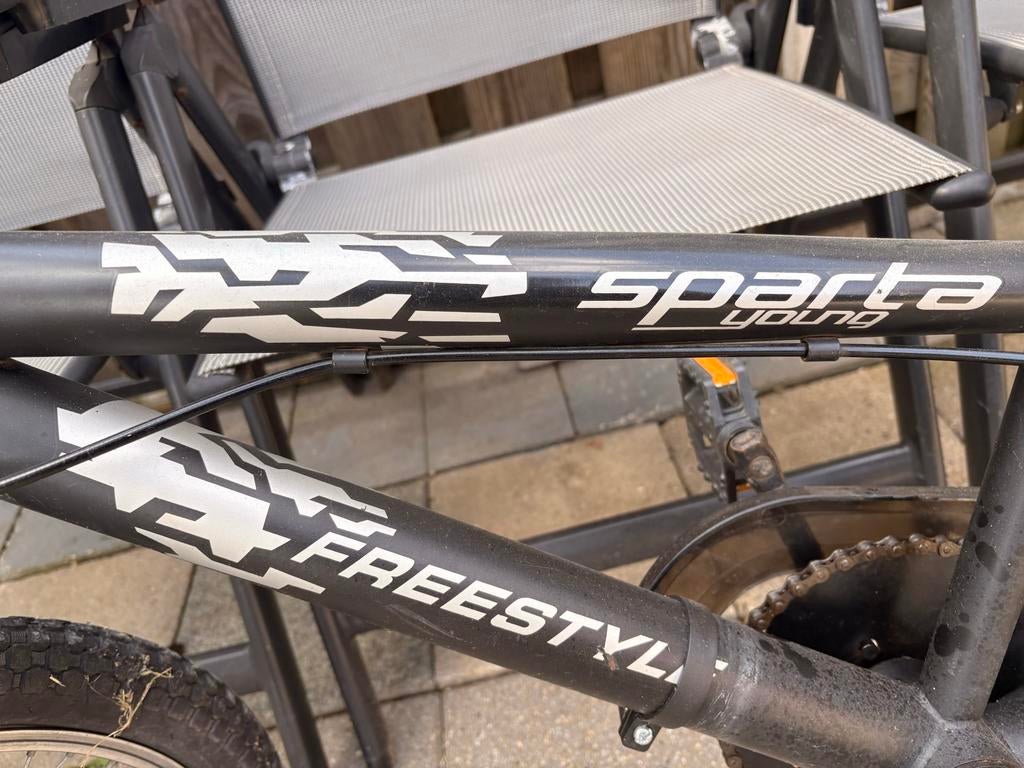 Sparta Young Freestyle fiets - Zo goed als nieuw, Ophalen of Verzenden, Zo goed als nieuw, 20 inch, Handrem