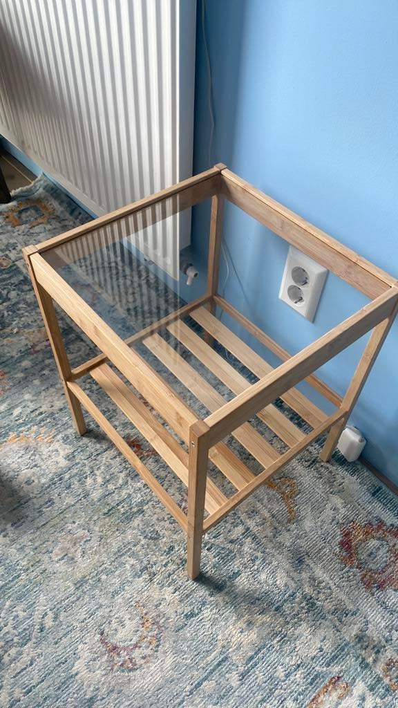 Ikea bijzettafeltje met glas, Ophalen of Verzenden, Zo goed als nieuw