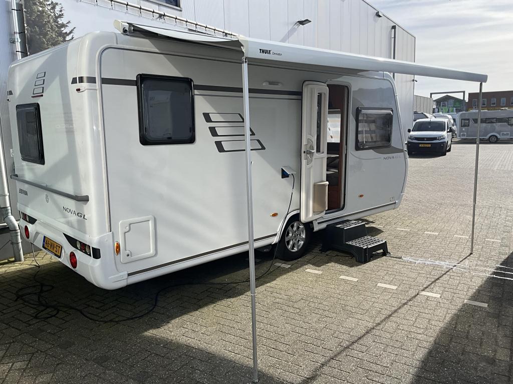 Eriba Nova GL 465 MOVER-THULE LUIFEL-NETJES, Caravans en Kamperen, Rondzit, Bedrijf, Overige typen, 1250 - 1500 kg