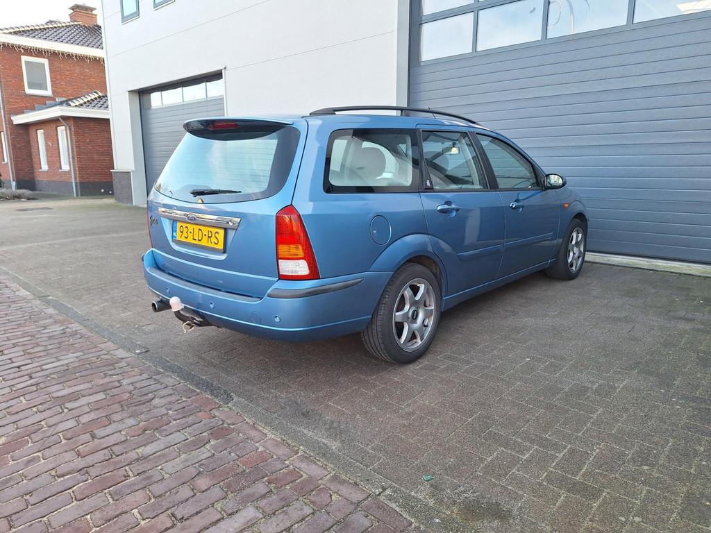 Ford Focus Wagon | 1.8-16V Ghia | Leuke Kilometerstand | Air, Gebruikt, 4 cilinders, Blauw, Origineel Nederlands