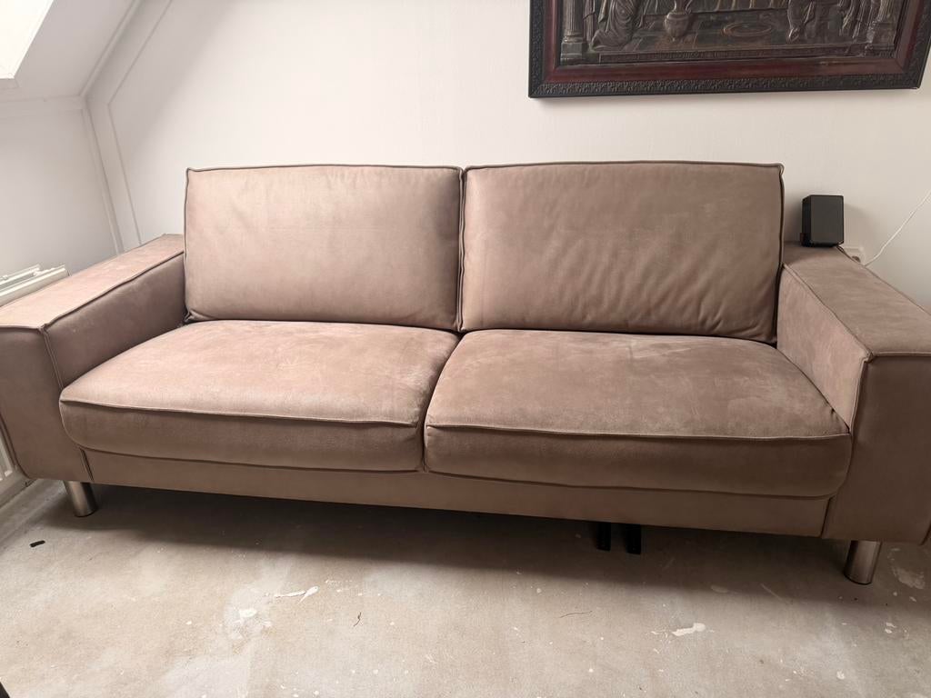 Taupe bank microleder, Ophalen, Driepersoons, 75 tot 100 cm, Zo goed als nieuw