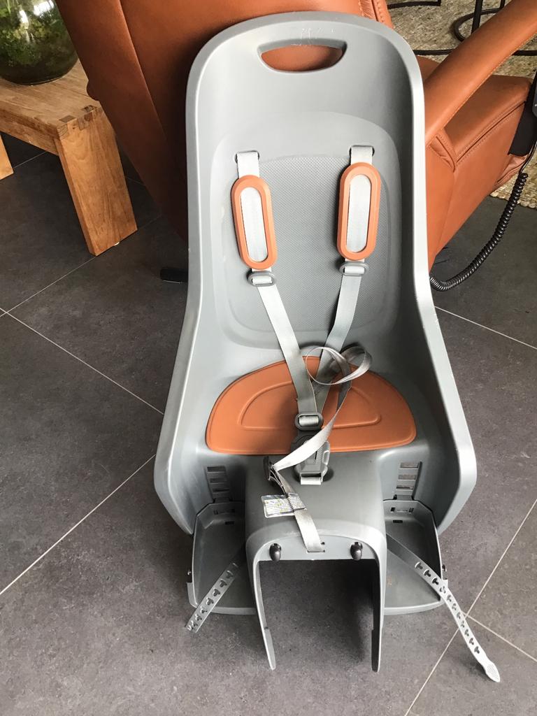 Polisport kinderfietszitje voor achterop, Fietsen en Brommers, Fietsaccessoires | Fietsstoeltjes, Ophalen, Zo goed als nieuw, Achterzitje