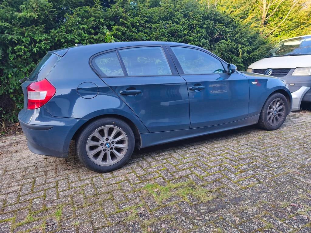 BMW 1-Serie 1.6 116I 2006 Blauw, Auto's, BMW, Particulier, 1-Serie, ABS, Airbags, Airconditioning, Boordcomputer, Centrale vergrendeling