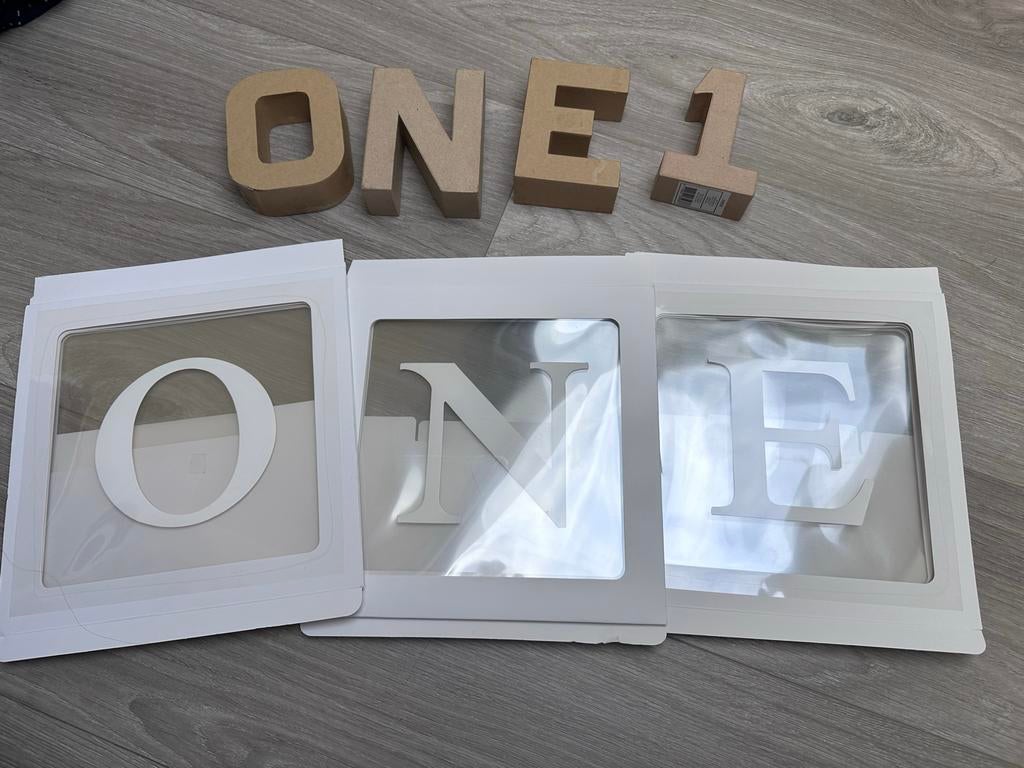 ONE 1e Verjaardag Decoratie Set - Letters & Ballonnen Dozen, Ophalen of Verzenden, Zo goed als nieuw, Versiering, Verjaardag
