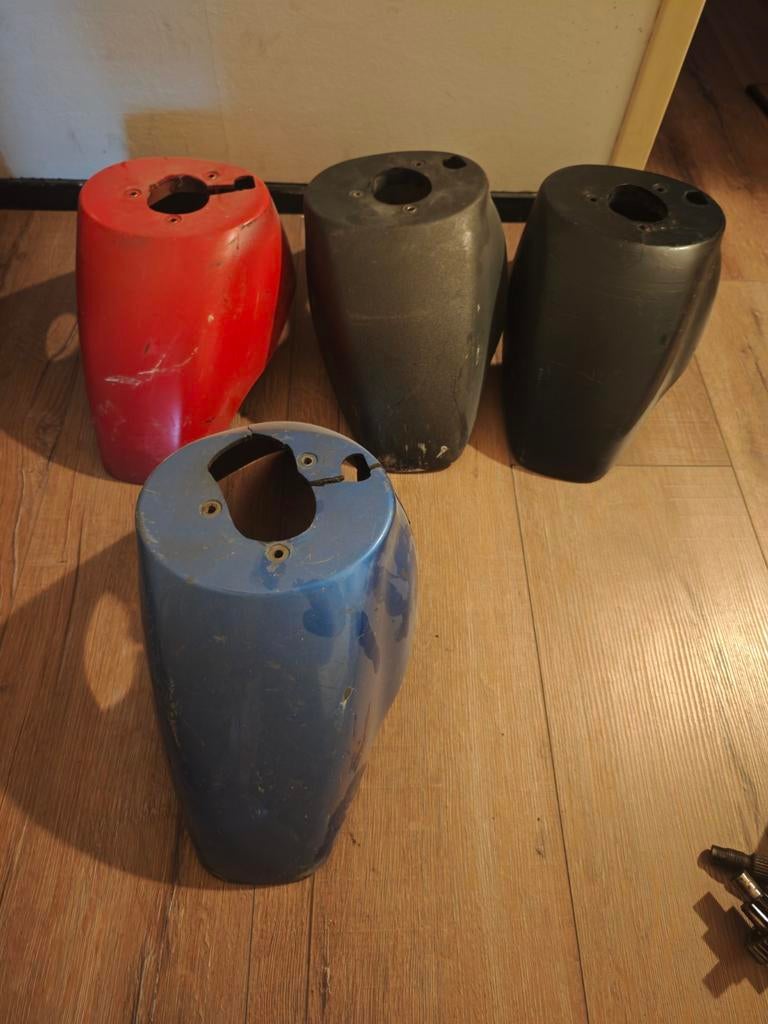 Piaggio zip sp 98 spatbord sp98 mono voorvork, Ophalen of Verzenden, Overige kleuren, Glas, Minder dan 50 cm