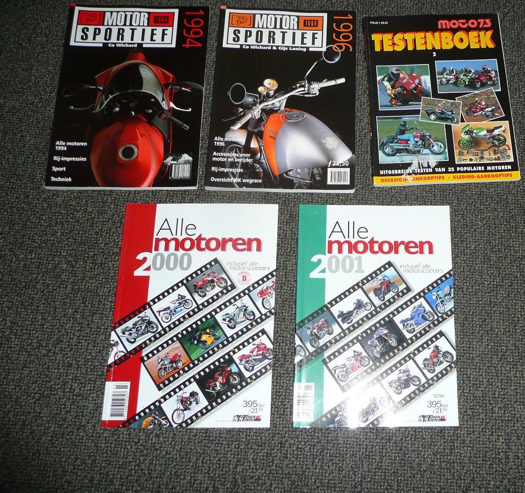 69 boeken / bladen /folders motoren motor motorrace, Ophalen of Verzenden, Gelezen, Algemeen