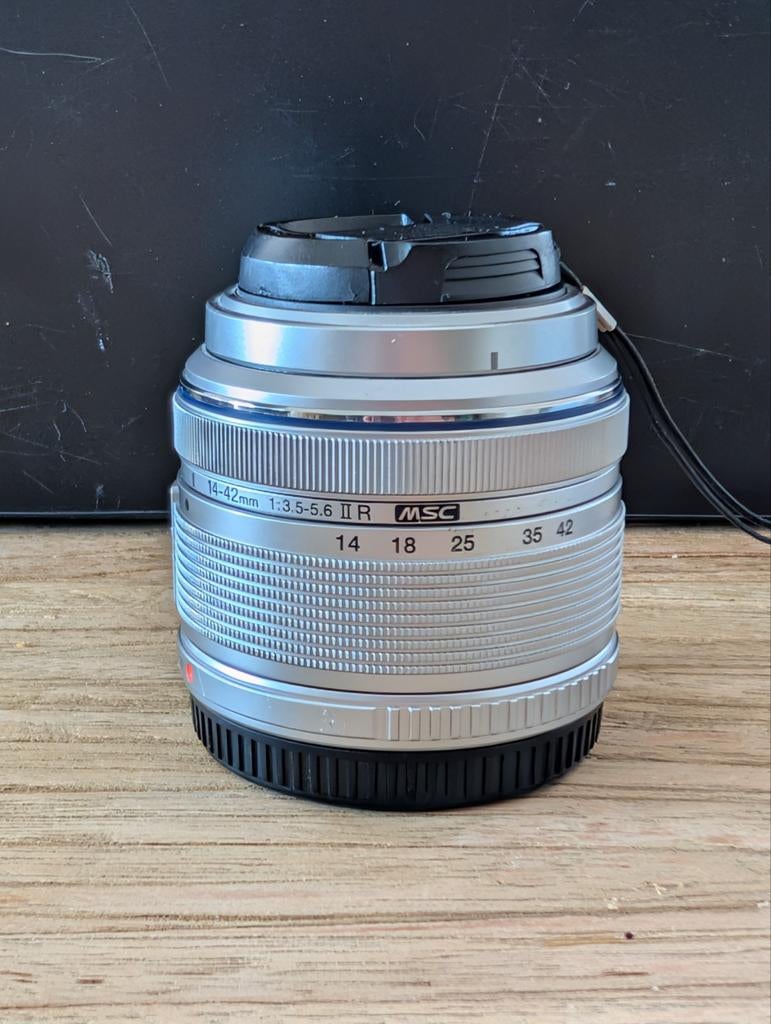 Olympus M.Zuiko 14-42mm lens - Perfecte allround lens, Audio, Tv en Foto, Fotografie | Lenzen en Objectieven, Ophalen of Verzenden