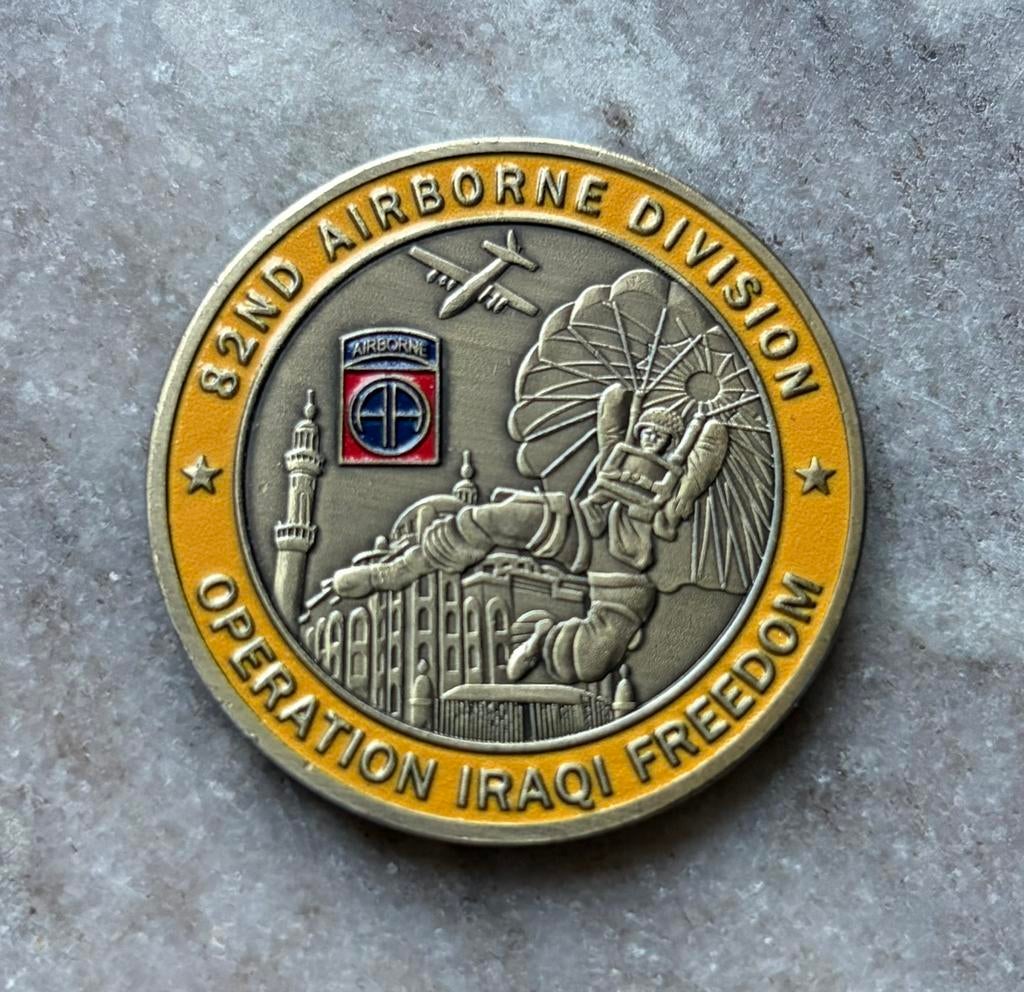 US Army 82nd airborne division coin, Ophalen of Verzenden, Landmacht, Amerika, Embleem of Badge