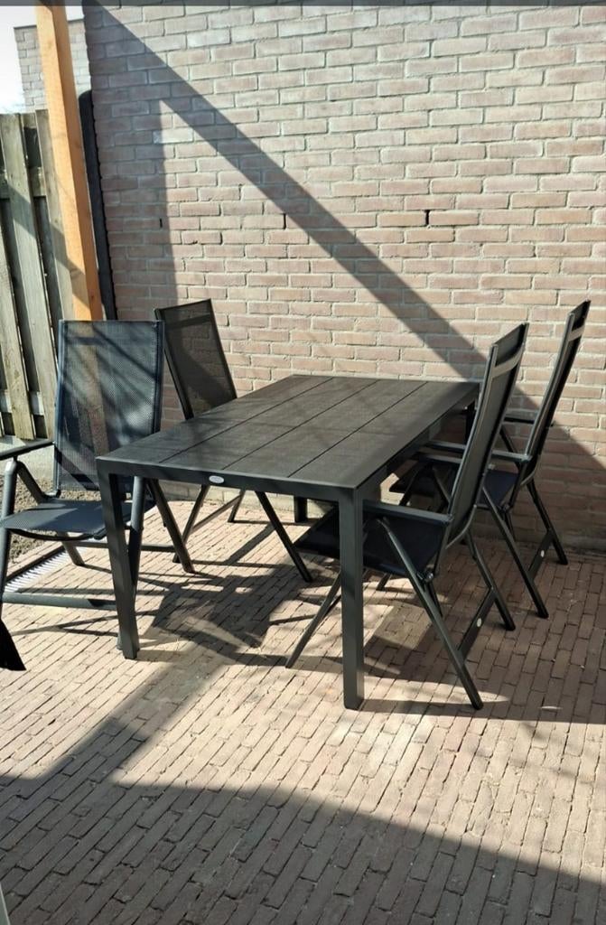 Tuinset met 4 stoelen - Ideaal voor buiten, Tuin en Terras, Tuinsets en Loungesets, Ophalen, 4 zitplaatsen, Gebruikt, Aluminium