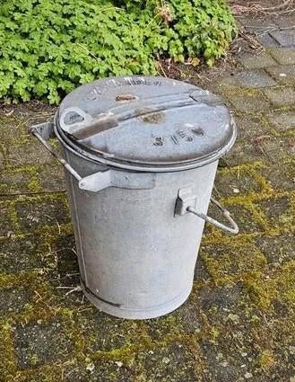Zinken vintage vuilnis emmer, bodem is slecht, Ophalen of Verzenden, Rond, Metaal, Minder dan 30 cm