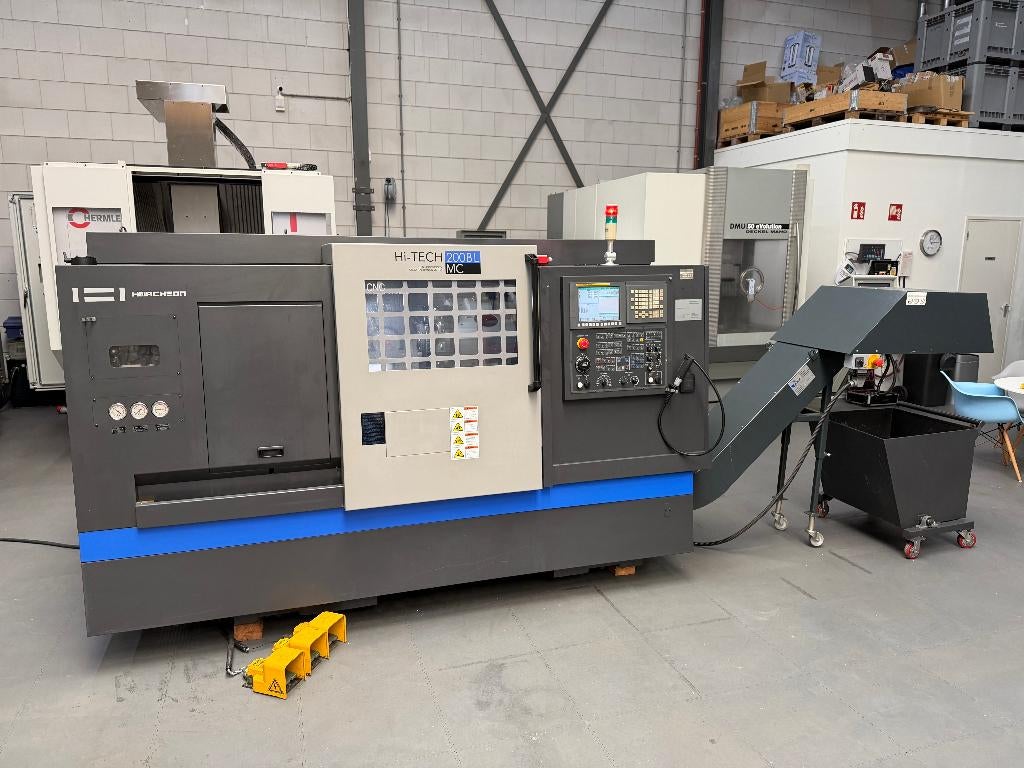 CNC-Draaibank HWACHEON HI-TECH 200BL MC