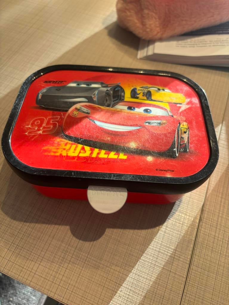 Mepal Broodtrommel Cars met vorkje, Kinderen en Baby's, Kinderspulletjes, Ophalen of Verzenden, Gebruikt