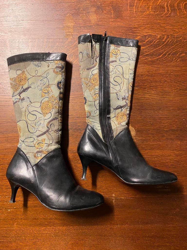 Vintage half hoge laarzen van leer en gobelin stof, Kleding | Dames, Hoge laarzen, Zwart, Ophalen of Verzenden, Gedragen