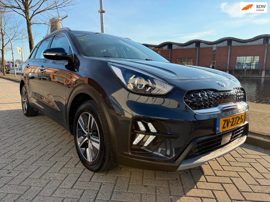 Kia Niro 1.6 GDi Hybrid DynamicLine_NIEUWE MODEL_NETTE AUTO, Auto's, Gebruikt, Zwart, Origineel Nederlands, 1390 kg