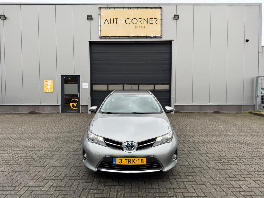 Toyota Auris Touring Sports 1.8 Hybrid Aspiration, Gebruikt, Origineel Nederlands, Metallic lak, 66 €/maand