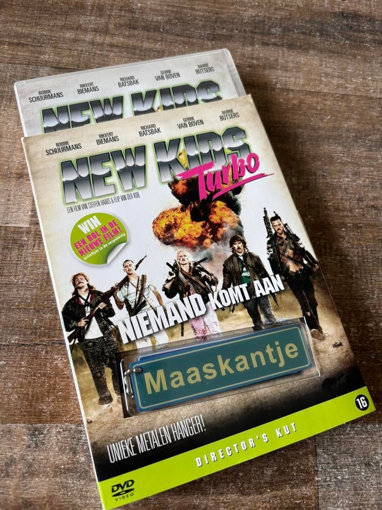 DVD New Kids turbo met sleutelhanger (directors kut), Cd's en Dvd's, Ophalen of Verzenden, Zo goed als nieuw