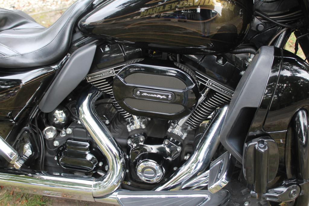Harley-Davidson Street Glide FLH-X SE Street Glide CVO, Chopper, Bedrijf, Meer dan 35 kW, 1801 cc