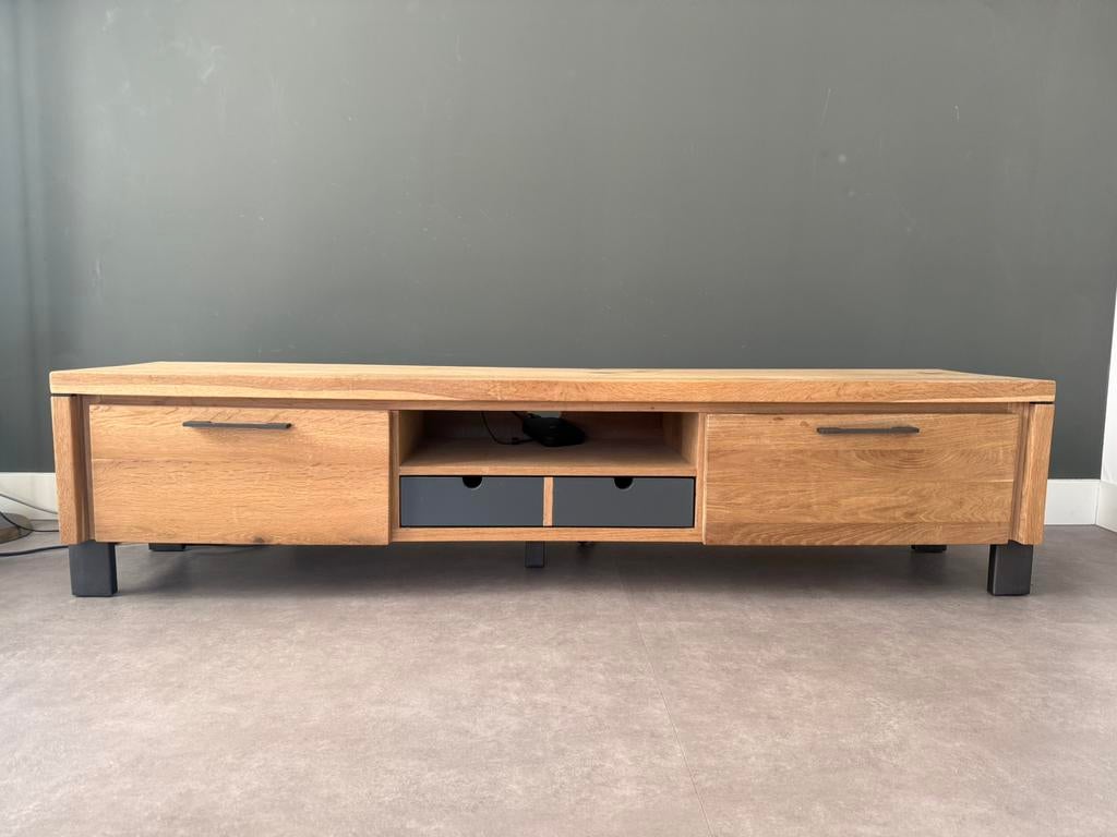 TV kast 180, Ophalen, Gebruikt, 150 tot 200 cm, Minder dan 100 cm