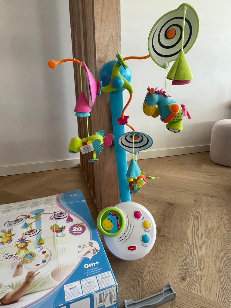 Box mobile tiny love, Ophalen of Verzenden, Zo goed als nieuw, Mobiel