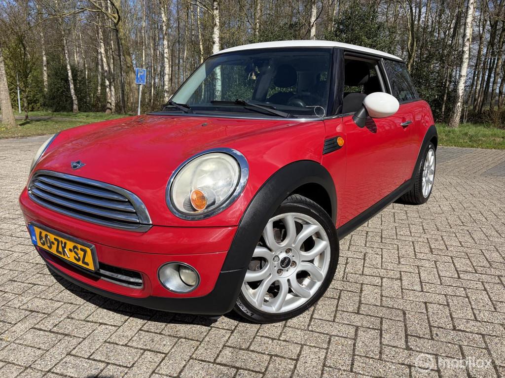 Mini Mini 1.6 Cooper NW.Apk..NW.Koppeling, Auto's, Voorwielaandrijving, Gebruikt, 4 cilinders, 4 stoelen