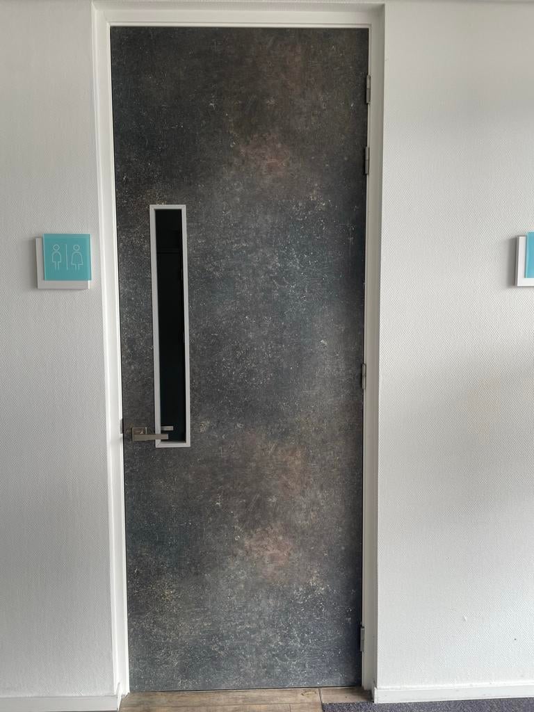 Partij moderne betonlook binnendeur met beslag, Doe-het-zelf en Verbouw, Ophalen, Gebruikt