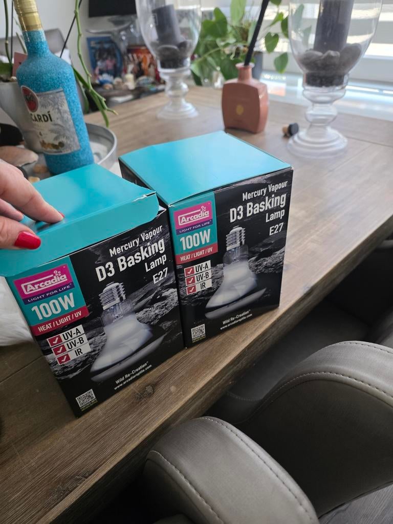 2 x arcade 100 w terrarium lamp uvb, Dieren en Toebehoren, Reptielen en Amfibieën | Toebehoren, Ophalen, Nieuw, Verlichting