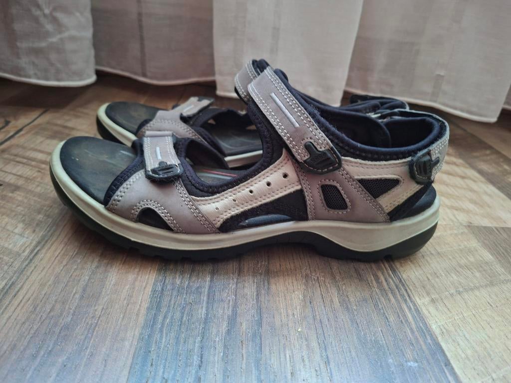 Ecco Maat 41, Overige kleuren, Zo goed als nieuw, Sandalen of Muiltjes, Ophalen of Verzenden