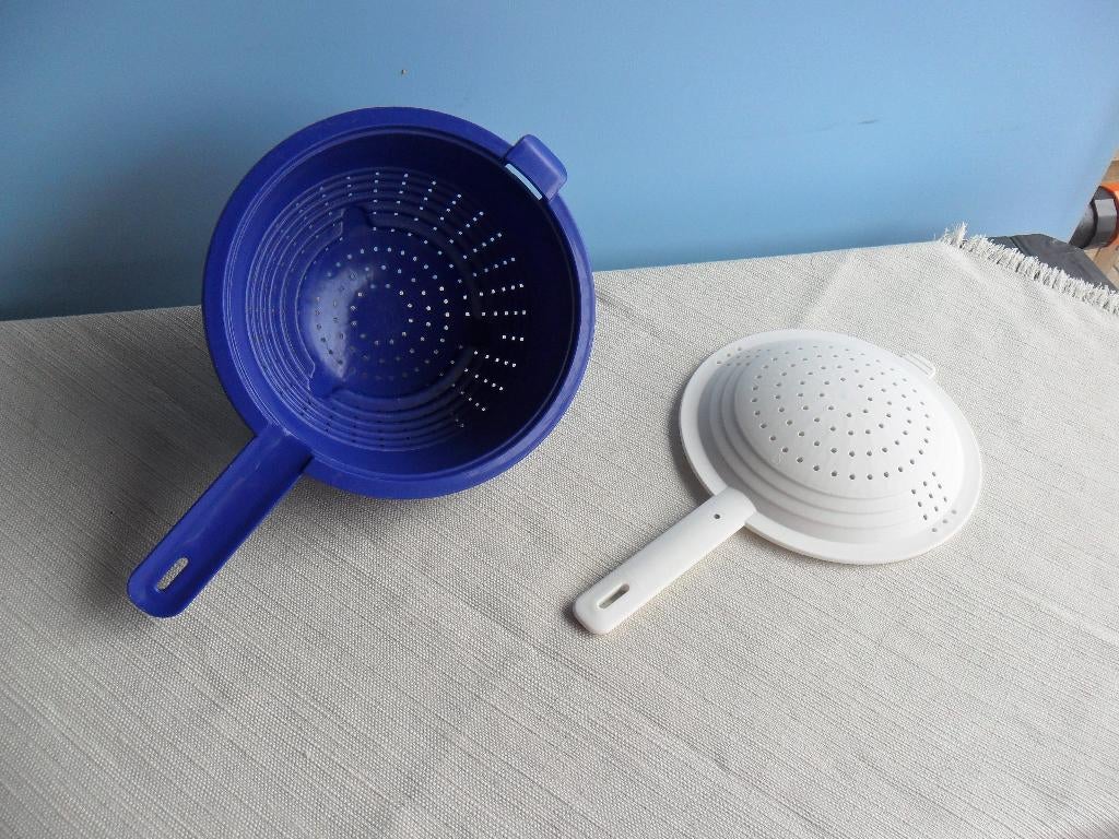 Tupperware Duo vergiet - groentezeef, Huis en Inrichting, Keuken | Tupperware, Ophalen of Verzenden, Zo goed als nieuw, Blauw