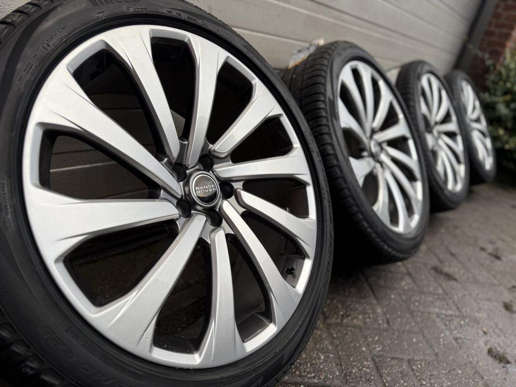 23 “ Defender RR Range Rover Sport Discovery 5 SVR velgen, -, 285 mm, -, Banden en Velgen
