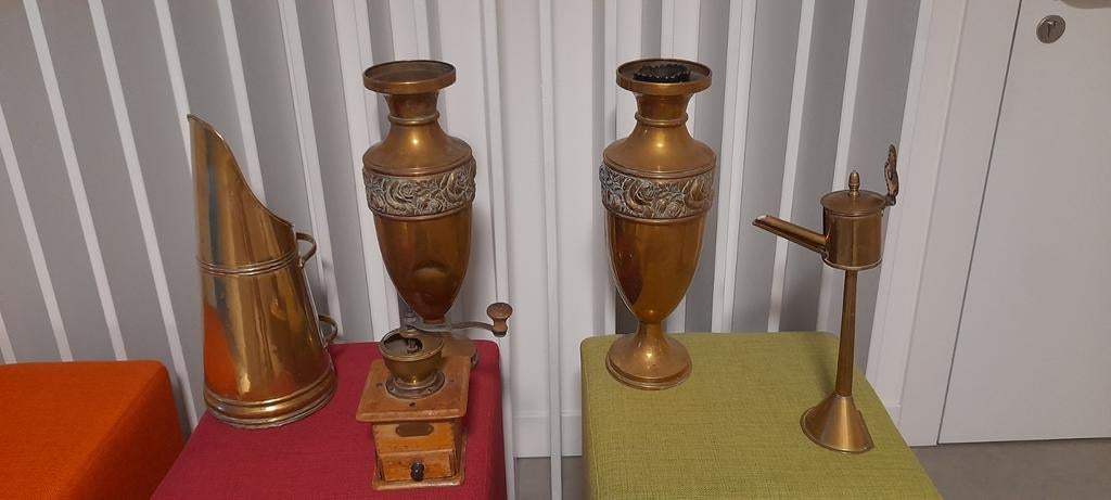 Kolenkit koffiemolen 2 koperen vazen, snotneus olielamp, Antiek en Kunst, Antiek | Koper en Brons, Ophalen of Verzenden, Koper