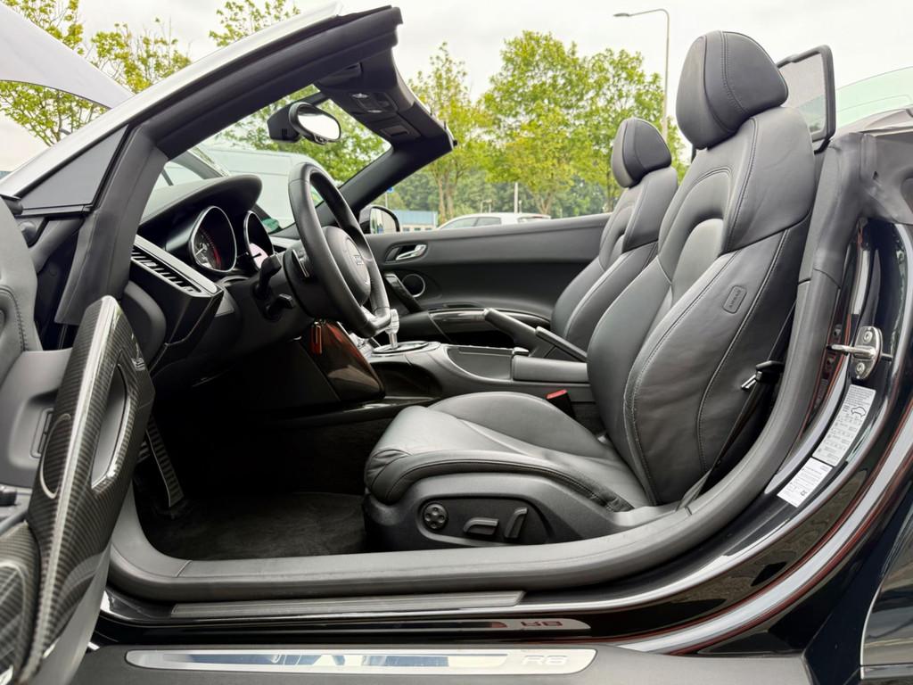 Audi R8 Spyder 5.2 V10 FSI Quattro, 525pk, B&O, Carbon, full, Auto's, Gebruikt, Zwart, Cabriolet, Zwart