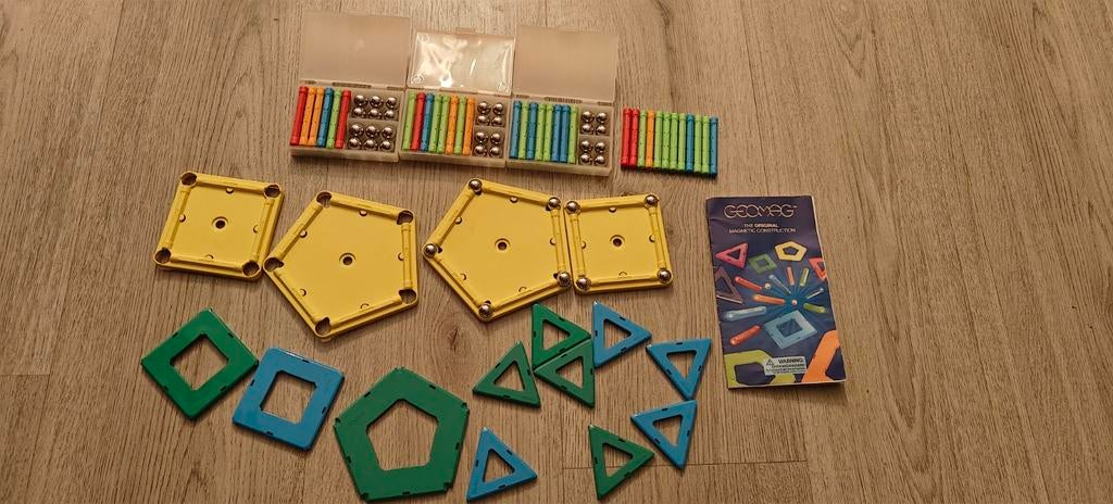 Geomag magnetisch bouwspeelgoed, Kinderen en Baby's, Speelgoed | Bouwstenen, Ophalen of Verzenden, Zo goed als nieuw, Overige merken