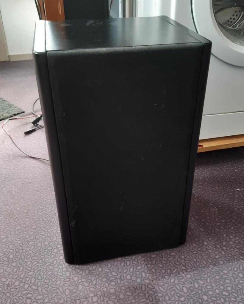 Luidsprekerset MB Electronic GMBH Model Quart 390, Audio, Tv en Foto, Luidsprekers, Gebruikt, 60 tot 120 watt, Front, Rear of Stereo speakers