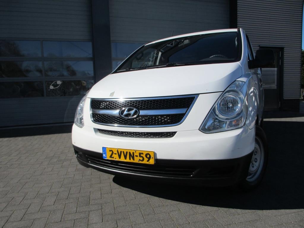 Hyundai H 300 2.5 CRDi 100kw Euro 5, Airco., Auto's, 13 km/l, Euro 5, Gebruikt, Origineel Nederlands