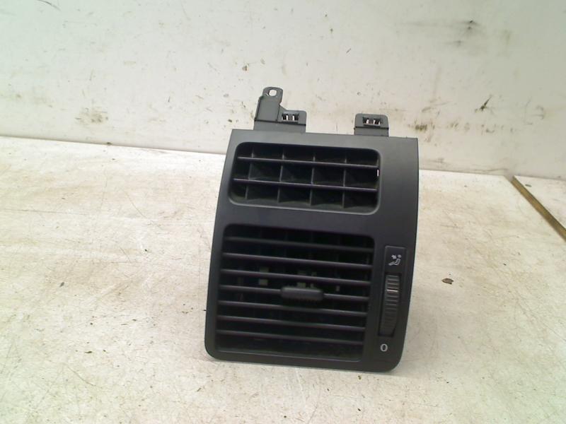 Dashboard Luchtrooster Links Touran (1T1/T2) 2010, Auto-onderdelen, Gebruikt, Volkswagen, Volkswagen AG, Kundenbetreuung@volkswagen.de