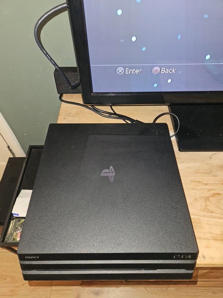 Playstation 4 Pro 1tb Cuh-7216b FW:13.00, Ophalen of Verzenden, Zo goed als nieuw, Zonder controller, 1 TB