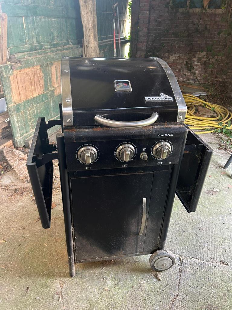 OutdoorChef Gas BBQ met hoes, Tuin en Terras, Gasbarbecues, Zo goed als nieuw, Ophalen