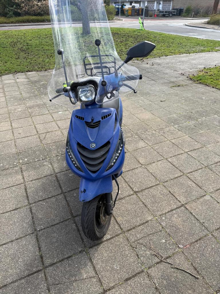 Piaggio zip 2012, Fietsen en Brommers, Brommers | Overige merken, Ophalen, Gebruikt, Maximaal 45 km/u