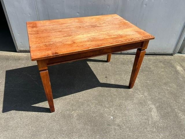 2 stuks 4-Poots horeca tafels bruin 120x80 cm, demontabel, Ophalen