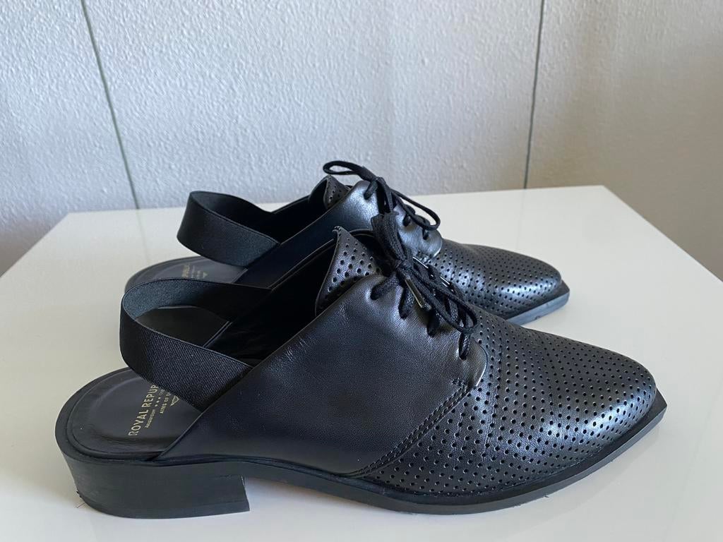 Royal RepubliQ dames schoenen, echt leer, maat 40., Ophalen of Verzenden, Zo goed als nieuw, Instappers, Zwart