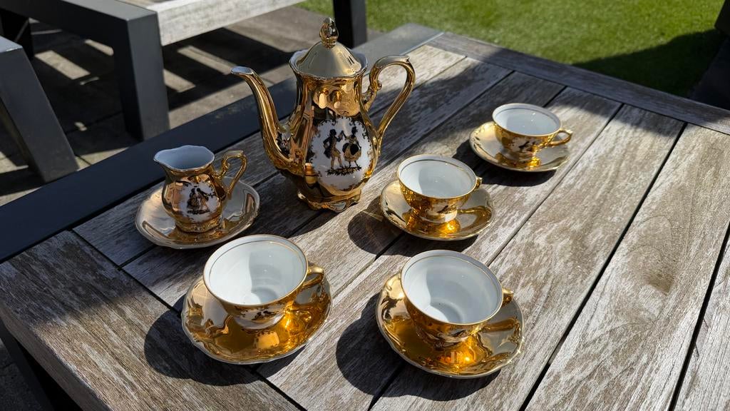 Gouden Serviesgoed: Tirschenreuth Bavaria Koffie/Theeset, Ophalen