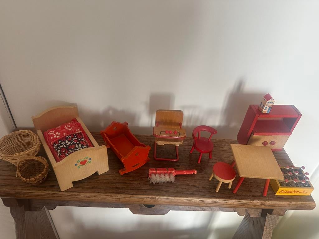 Vintage  poppenhuis meubels - bodo hennig, Ophalen of Verzenden, Gebruikt, Poppenhuis