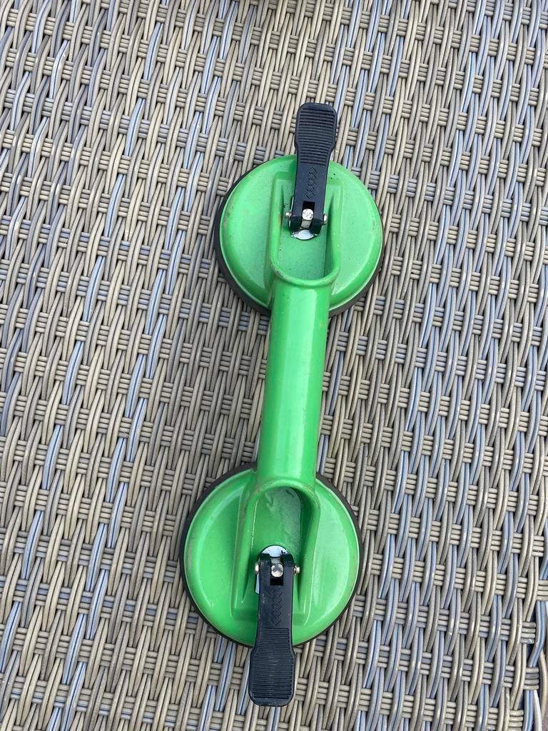 Apparaat straattegel optillen, Ophalen, Gebruikt